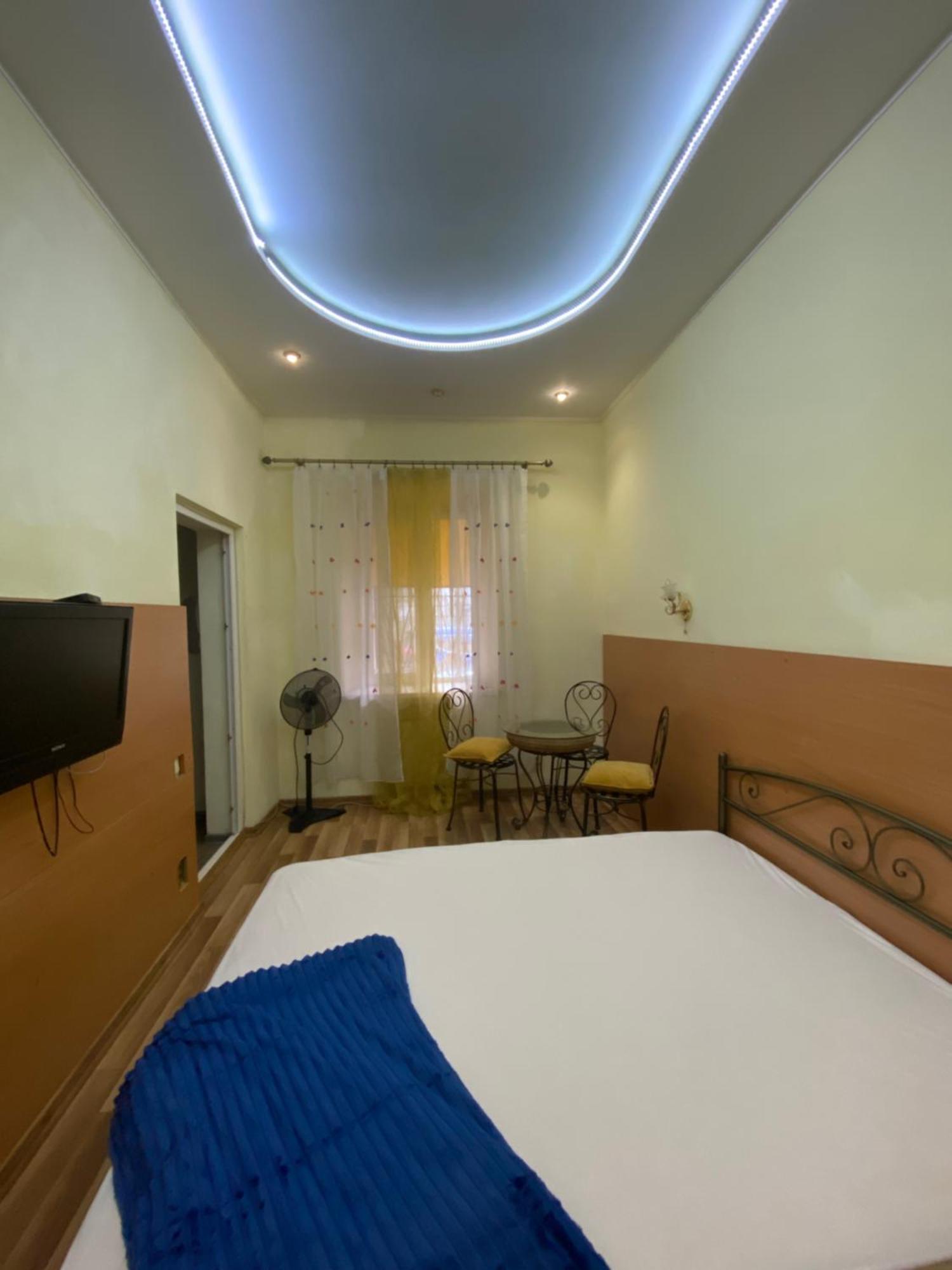 Aleksandr Apartment Одеса Екстериор снимка